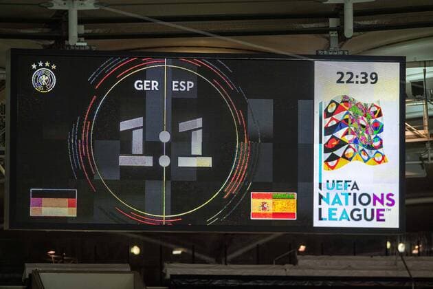 Anzeigetafel Endstand 1:1, GER, Deutschland vs. Spanien, Fussball, UEFA Nations League, DFB, Spieltag 1 von 6, 2020 2021, 03.09.2020, DFB DFL regulations prohibit any use of photographs as image sequences and or quasi-video., GER, Deutschland vs. Spanien, Fussball, UEFA Nations League, Gruppe D, DFB, Spieltag 1 von 6, 2020 2021, 03.09.2020 Stuttgart *** Scoreboard Final score 1 1, GER, Germany vs. Spain, Football, UEFA Nations League, DFB, Matchday 1 of 6, 2020 2021, 03 09 2020, DFB DFL regulations prohibit any use of photographs as image sequences and or quasi video , GER, Germany vs. Spain, Football, UEFA Nations League, Group D, DFB, Matchday 1 of 6, 2020 2021, 03 09 2020 Stuttgart Copyright: xEibner-Pressefotox EP_EER