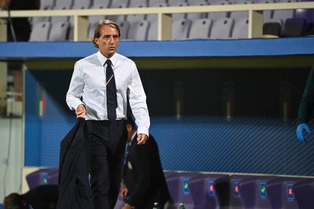 Fußball, Nations League, Italien - Bosnien-Herzegowina Photo Massimo Paolone LaPresse September 4, 2020 Florence, Italy soccer Italia vs Bosnia and Erzegovina - Nations League - "Artemio Franchi" stadium In the pic: Roberto Mancini (Italia) looks on  Copyright: xMassimoxPaolone LaPressex