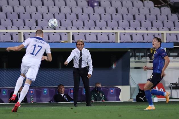 Fußball, Nations League, Italien - Bosnien-Herzegowina Roberto Mancini Head coach of Italy reacts during the UEFA Nations League match at Stadio Artemio Franchi, Florence. Picture date: 4th September 2020. Picture credit should read: Jonathan Moscrop Sportimage EDITORIAL USE ONLY. No use with unauthorised audio, video, data, fixture lists, club league logos or live services. Online in-match use limited to 120 images, no video emulation. No use in betting, games or single club league player publications. SPI-0644-0011