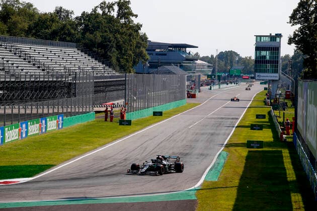 Motorsports FIA Formula One World Championship 2020, Grand Prix of Italy, 44 Lewis Hamilton GBR, Mercedes AMG Petronas Formula One Team, Monza Italy