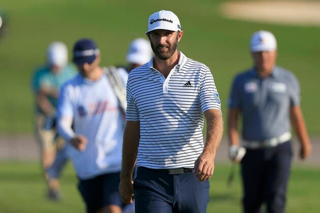 ATLANTA, GA - SEPTEMBER 06: Dustin Johnson walks to the 15th green during the third round of the TOUR Championship on September 6, 2020 at East Lake Golf Club in Atlanta, Georgia. (Photo by David John Griffin Icon Sportswire) GOLF: SEP 06 PGA, Golf Herren - TOUR Championship Icon9532009060175