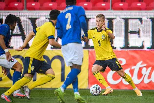 200908 Jesper Karlsson of Sweden during the UEFA European Under 21 Qualifier football match between Sweden and Italy on September 8, 2020 in Kalmar Photo Petter Arvidson BILDBYRAN kod PA PA0058 fotball football fotboll soccer european under 21 qualifier em kval u21 sverige sweden italien italy uefa euro under 21 qualifier,  Copyright: PETTERxARVIDSON BB200908PA019