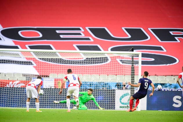 but de GIROUD OLIVIER (France) sur penalty FOOTBALL : France vs Croatie - ligue des Nations - 08 09 2020 JBAutissier Panoramic 