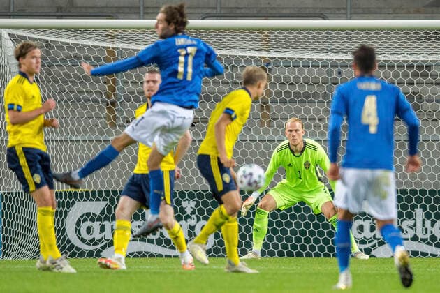 200908 Goalkeeper Pontus Dahlberg of Sweden during the UEFA European Under 21 Qualifier football match between Sweden and Italy on September 8, 2020 in Kalmar Photo Petter Arvidson BILDBYRAN kod PA PA0058 under 21 qualifier,  Copyright: PETTERxARVIDSON BB200908PA173