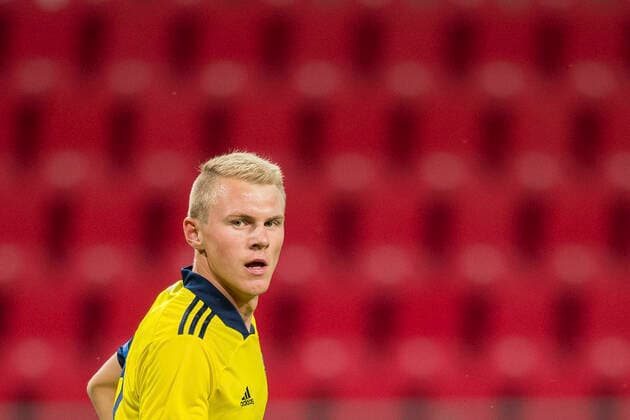 200908 Edvin Crona of Sweden during the UEFA European Under 21 Qualifier football match between Sweden and Italy on September 8, 2020 in Kalmar Photo Petter Arvidson BILDBYRAN kod PA PA0058 fotball football fotboll soccer european under 21 qualifier em kval u21 sverige sweden italien italy uefa euro under 21 qualifier,  Copyright: PETTERxARVIDSON BB200908PA189