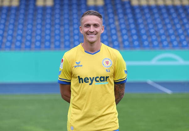 Eintracht Braunschweig 2020 2021 Manuel Schwenk Eintracht Braunschweig 2 BL, portrait date 2020 2021, Braunschweig