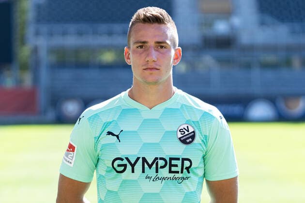 Martin Fraisl Goalkeeper SV Sandhausen 2 Bundesliga, portrait date 2020 2021 xozx