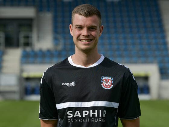 10 09 2020, xjhx, Soccer Regional League South West, FSV Frankfurt Photo session 2020 21 emspor, l Jake Hirst FSV Frankfurt am Main