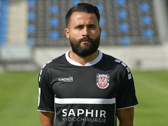 10 09 2020, xjhx, Soccer Regional League South West, FSV Frankfurt Photo session 2020 21 emspor, v l Denis Magafic FSV Frankfurt am Main
