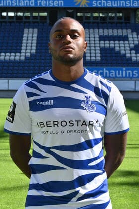 Arnold Budimbu MSV Duisburg 3 Liga, portrait date 2020 2021 Duisburg Schauinsland Arena Nordrhein Westfalen Germany Team2