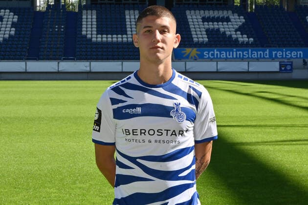 Darius Ghindovean MSV Duisburg 3 Liga, portrait date 2020 2021 Duisburg Schauinsland Arena Nordrhein Westfalen Germany Team2