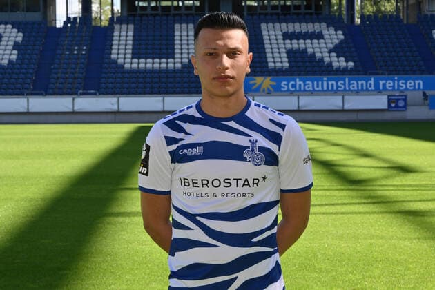 Cem Sabanci MSV Duisburg 3 Liga, portrait date 2020 2021 Duisburg Schauinsland Arena Nordrhein Westfalen Germany Team2