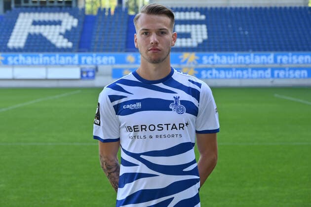 Niko Bretschneider MSV Duisburg 3 Liga, portrait date 2020 2021 Duisburg Schauinsland Arena Nordrhein Westfalen Germany Team2
