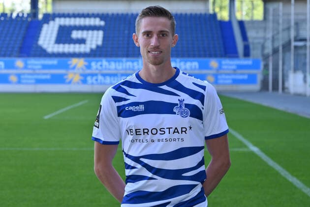 Arne Sicker MSV Duisburg 3 Liga, portrait date 2020 2021 Duisburg Schauinsland Arena Nordrhein Westfalen Germany Team2