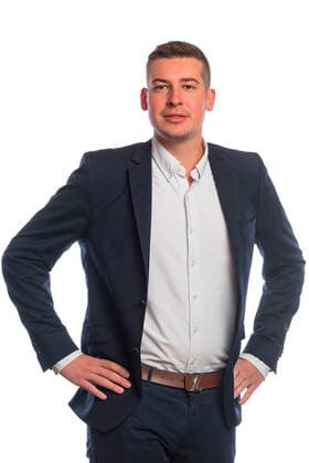 Türkgücü München Porträttermin 2020 2021 In the picture Managing Director of Türkgücü München Fußball GmbH Maximilian KOTHNY Max , 3 Liga, Porträttermin 2020 2021 München District sports facility Sports facility Perlach North Bavaria Germany Copyright: Passion2Press MarkusxFischerx