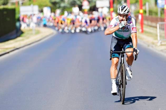 Sport Themen der Woche KW37 Sport Bilder des Tages LYON, FRANCE - SEPTEMBER 12 : SAGAN Peter (SVK) of BORA - HANSGROHE during stage 14 of the 107th edition of the 2020 Tour de France cycling race, a stage of 170 kms with start in Clermont-Ferrand and finish in Lyon on September 12, 2020 in Lyon, France, 12 09 2020 CYCLISME : Tour de France - Etape 14 - Clermont-Ferrand a Lyon - 12 09 2020 PhotoNews Panoramic 