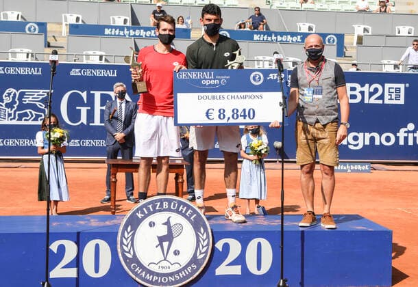 TENNIS - ATP, Tennis Herren Generali Open 2020 KITZBUEHEL,AUSTRIA,13.SEP.20 - TENNIS - ATP World Tour, Generali Open , final, award ceremony. Image shows Austin Krajicek (USA), Franko Skugor (CRO) and Arno Schuchter (Generali). GEPAxpictures xPatrickxSteiner