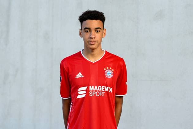 Jamal Musiala FC Bayern Munich II 3 League, portrait date 2020 2021 xslx