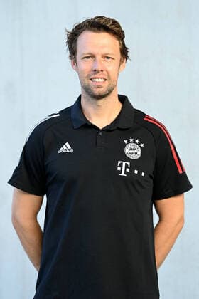 Moritz Renner Physiotherapist FC Bayern Munich II 3 League, portrait date 2020 2021 xslx