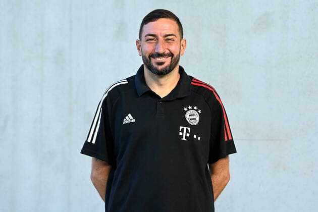 Samy Khalfallah Team Manager FC Bayern Munich II 3 League, portrait date 2020 2021 xslx