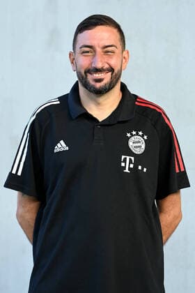 Samy Khalfallah Team Manager FC Bayern Munich II 3 League, portrait date 2020 2021 xslx