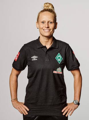 Portrait appointment Werder Bremen Laura Kersting Physiotherapist SV Werder Bremen Werder Bremen 1 BL, portrait appointment 2020 2021 nordphotox xHeidmann nph00001
