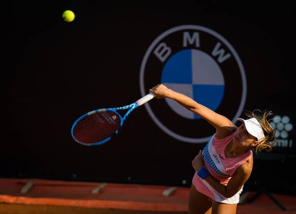 September 14, 2020, Rome, ITALY: Magda Linette of Poland in action during the first round at the 2020 Internazionali BNL d Italia WTA, Tennis Damen Premier 5 tennis tournament against Jelena Ostapenko of Latvia Rome ITALY - ZUMAa181 20200914_zaa_a181_048 Copyright: xRobxPrangex