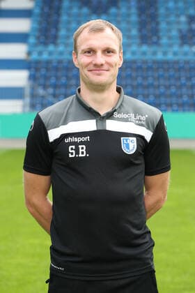 Co Coach Silvio Bankert 1 FC Magdeburg 3 League Season 2020 2021 3 League Portrait Date 2020 2021 official photo session 1 FC Magdeburg in the MDCC Arena in Magdeburg Portrait, Portrait,Germany, Football, Man, Men,GER,10 09 2020 Pressebuero Schroedter