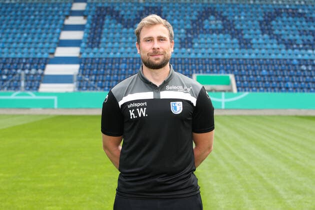 Video analyst Kevin Waliczek 1 FC Magdeburg 3 League Season 2020 2021 3 League Portrait appointment 2020 2021 official photo appointment 1 FC Magdeburg in the MDCC Arena in Magdeburg Portrait, Portrait,Germany, Football, Man, Men,GER,10 09 2020 Pressebuero Schroedter