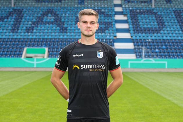 Goalkeeper Morten Behrens 1 FC Magdeburg,1 3 Liga Season 2020 2021 3 Liga Portrait date 2020 2021 official photo session 1 FC Magdeburg in the MDCC Arena in Magdeburg Portrait, Portrait,Germany, Football, Man, Men,GER,10 09 2020 Pressebuero Schroedter
