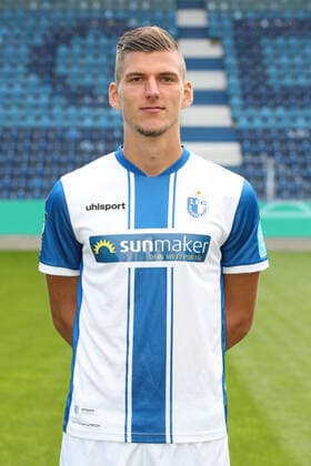 Brian Koglin 1 FC Magdeburg,4 3 Liga Season 2020 2021 3 Liga Portrait date 2020 2021 official photo session 1 FC Magdeburg in the MDCC Arena in Magdeburg Portrait, Portrait,Germany, Football, Man, Men,GER,10 09 2020 Pressebuero Schroedter