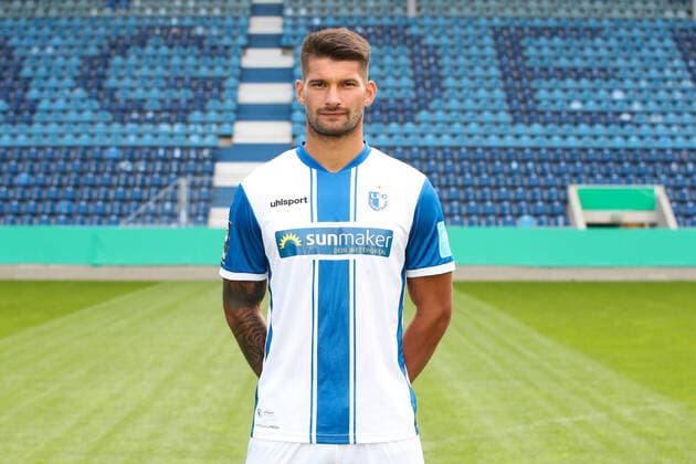 Kai Bruenker Brünker 1 FC Magdeburg,9 3 Liga season 2020 2021 3 Liga portrait appointment 2020 2021 official photo appointment 1 FC Magdeburg in the MDCC Arena in Magdeburg portrait, portrait,Germany, football, man, men,GER,10 09 2020 Pressebuero Schroedter