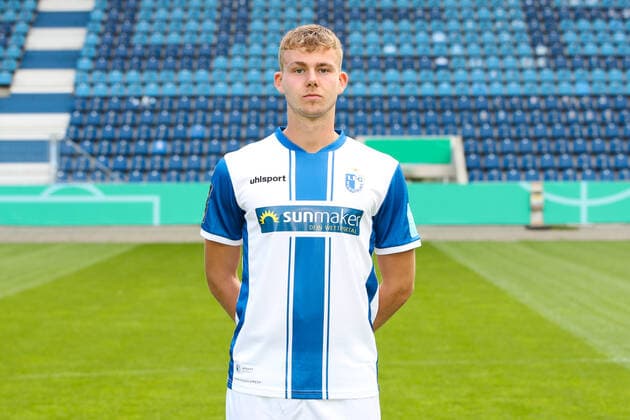 Nico Mai 1 FC Magdeburg,21 3 Liga Season 2020 2021 3 Liga Portrait date 2020 2021 official photo session 1 FC Magdeburg in the MDCC Arena in Magdeburg Portrait, Portrait,Germany, Football, Man, Men,GER,10 09 2020 Pressebuero Schroedter