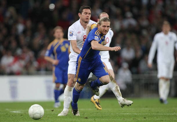 Andriy Voronin Frank Lampard England V Ukraine England V Ukraine Wembley Stadium, London, England 01 April 2009 Andriy Voronin & Frank Lampard England V Ukraine England V Ukraine Wembley Stadium, London, England 01 April 2009  Copyright: Allstar RichardxSelle 12779510