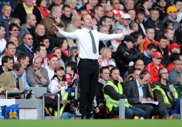 Fußball, Trainerhistorie Newcastle United von 1895 bis heute Alan Shearer Newcastle United FC Manager Liverpool V Newcastle Anfield, Liverpool, England 03 May 2009 Alan Shearer Newcastle United FC Manager Liverpool V Newcastle Anfield, Liverpool, England 03 May 2009  Copyright: Allstar MichaelxMayhe 12780580