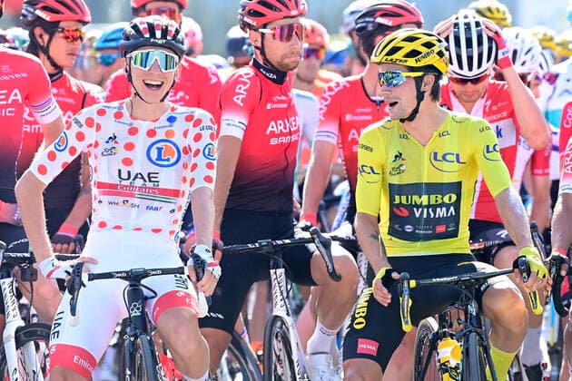 Bilder des Jahres 2020, Sport 09 September Sport Themen der Woche KW38 LA ROCHE-SUR-FORON, FRANCE - SEPTEMBER 17 : POGACAR Tadej (SLO) of UAE TEAM EMIRATES, ROGLIC Primoz (SLO) of TEAM JUMBO - VISMA during stage 18 of the 107th edition of the 2020 Tour de France cycling race, a stage of 175 kms with start in Meribel and finish in La Roche-Sur-Foron on September 17, 2020 in La Roche-Sur-Foron, France, 17 09 2020 ( Motordriver Kenny Verfaillie - Photo by Peter De Voecht Photo News CYCLISME : Tour de France - Stage 18 - Meribel to La Roche-sur-Foron - France - 17 09 2020 PHOTONEWS PANORAMIC 
