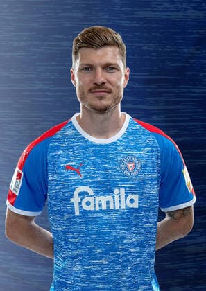 Alexander Mühling KSV, 8 , Holstein Kiel 2 BL, portrait appointment 2020 2021, football, men, 17 09 2020, photo Holstein Kiel via HOLSTEINOFFICE POOL Kiel NLZ Projendorf Kiel Germany