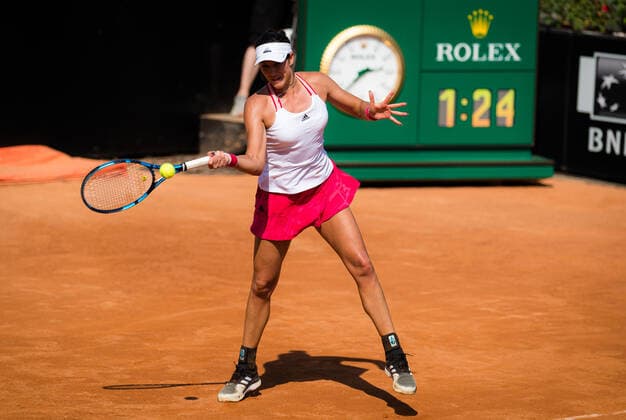 September 17, 2020, Rome, ITALY: Garbine Muguruza of Spain in action during the second round at the 2020 Internazionali BNL d Italia WTA, Tennis Damen Premier 5 tennis tournament against Cori Gauff of the United States Rome ITALY - ZUMAa181 20200917_zaa_a181_068 Copyright: xRobxPrangex