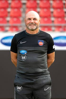 Bernhard Raab, 1 FC Heidenheim 1846, 2 Bundesliga, team photo and portrait appointment, season 2020 2021, 17 09 2020, DFB DFL regulations prohibit any use of photographs as image sequences and or quasi video , 1 FC Heidenheim 1846, 2 Bundesliga, team photo and portrait appointment, clipping, shooting, season 2020 2021, 17 09 2020 Heidenheim Copyright: xEibner-Pressefoto SaschaxWaltherx EP_swa