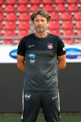 Bernd Weng, 1 FC Heidenheim 1846, 2 Bundesliga, team photo and portrait appointment, season 2020 2021, 17 09 2020, DFB DFL regulations prohibit any use of photographs as image sequences and or quasi video , 1 FC Heidenheim 1846, 2 Bundesliga, team photo and portrait appointment, clipping, shooting, season 2020 2021, 17 09 2020 Heidenheim Copyright: xEibner-Pressefoto SaschaxWaltherx EP_swa