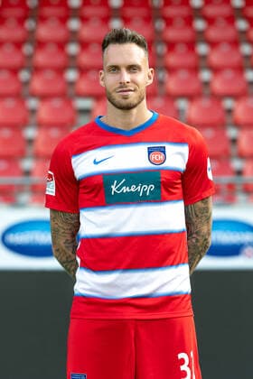 Patrick Schmidt FC Heidenheim, 32 , 1 FC Heidenheim 1846, 2 Bundesliga, team photo and portrait appointment, season 2020 2021, 17 09 2020, DFB DFL regulations prohibit any use of photographs as image sequences and or quasi video , 1 FC Heidenheim 1846, 2 Bundesliga, team photo and portrait appointment, clipping, shooting, season 2020 2021, 17 09 2020 Heidenheim Copyright: xEibner-Pressefoto SaschaxWaltherx EP_swa