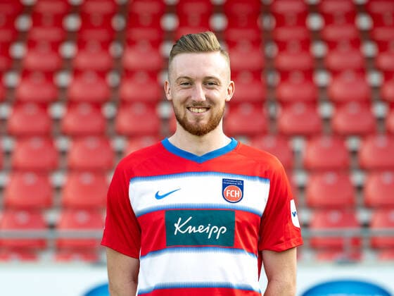 Tobias Mohr FC Heidenheim, 29 , 1 FC Heidenheim 1846, 2 Bundesliga, team photo and portrait appointment, season 2020 2021, 17 09 2020, DFB DFL regulations prohibit any use of photographs as image sequences and or quasi video , 1 FC Heidenheim 1846, 2 Bundesliga, team photo and portrait appointment, clipping, shooting, season 2020 2021, 17 09 2020 Heidenheim Copyright: xEibner-Pressefoto SaschaxWaltherx EP_swa