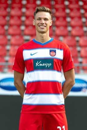 Maximilian Thiel FC Heidenheim, 21 , 1 FC Heidenheim 1846, 2 Bundesliga, team photo and portrait appointment, season 2020 2021, 17 09 2020, DFB DFL regulations prohibit any use of photographs as image sequences and or quasi video , 1 FC Heidenheim 1846, 2 Bundesliga, team photo and portrait appointment, clipping, shooting, season 2020 2021, 17 09 2020 Heidenheim Copyright: xEibner-Pressefoto SaschaxWaltherx EP_swa