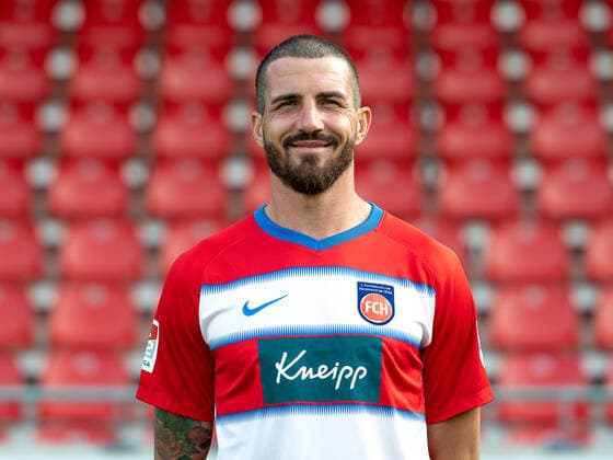 Norman Theuerkauf FC Heidenheim, 30 , 1 FC Heidenheim 1846, 2 Bundesliga, team photo and portrait appointment, season 2020 2021, 17 09 2020, DFB DFL regulations prohibit any use of photographs as image sequences and or quasi video , 1 FC Heidenheim 1846, 2 Bundesliga, team photo and portrait appointment, clipping, shooting, season 2020 2021, 17 09 2020 Heidenheim Copyright: xEibner-Pressefoto SaschaxWaltherx EP_swa