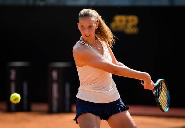 September 18, 2020, Rome, ITALY: Karolina Pliskova of the Czech Republic in action against Anna Blinkova of Russia during her third-round match at the 2020 Internazionali BNL d Italia WTA, Tennis Damen Premier 5 tennis tournament Rome ITALY - ZUMAa181 20200918_zaa_a181_059 Copyright: xRobxPrangex