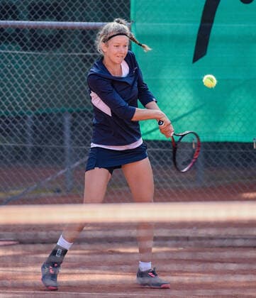 19 09 2020, xpsx, Tennis ITF Tournament TC Bruchkoebel Final matches, l Julia Middendorf Germany GER Bruchkoebel Hessen Germany DEU