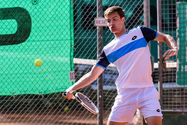 19 09 2020, xpsx, Tennis ITF Tournament TC Bruchkoebel Final matches, v l Pierre Yves Bailly Belgium BEL Bruchkoebel Hesse Germany DEU