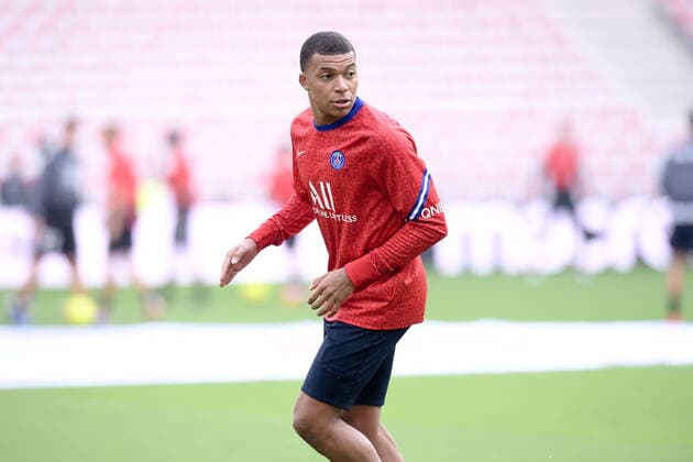 ECHAUFFEMENT - 07 KYLIAN MBAPPE (PSG) FOOTBALL : Nice vs Paris SG - Ligue 1 Uber Eats - 20 09 2020 FEP Panoramic 