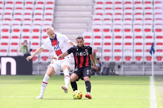 22 RONY LOPES (NICE) - 25 MITCHEL BAKKER (PSG) FOOTBALL : Nice vs Paris SG - Ligue 1 Uber Eats - 20 09 2020 FEP Panoramic 