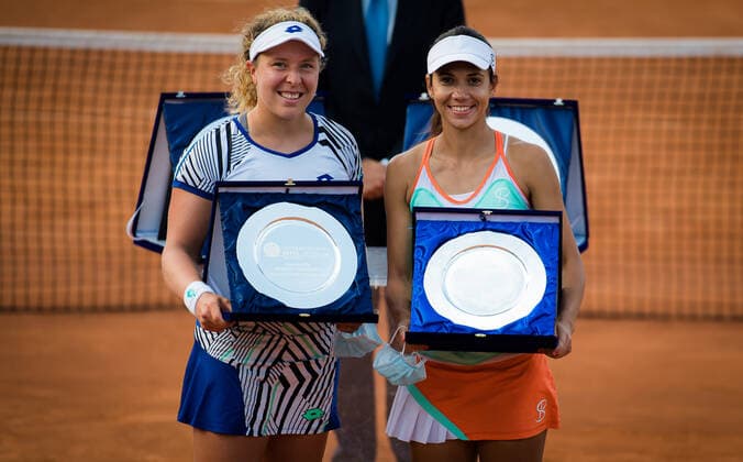 September 20, 2020, Rome, ITALY: Anna-Lena Groenefeld of Germany & Raluca Olaru of Romania pose with their trophies after the doubles final of the 2020 Internazionali BNL d Italia WTA, Tennis Damen Premier 5 tennis tournament Rome ITALY - ZUMAa181 20200920_zaa_a181_090 Copyright: xRobxPrangex